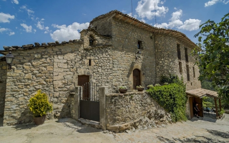 The house has its very own chapel!